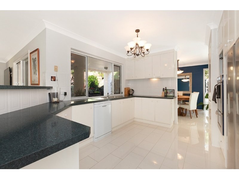 53 Tuckett Street, Kenmore Hills QLD 4069