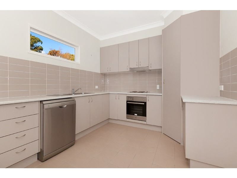 1/112 Englefield Road, Oxley QLD 4075