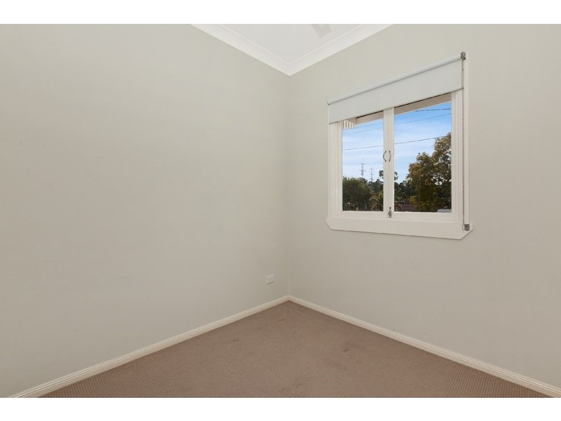 1/112 Englefield Road, Oxley QLD 4075