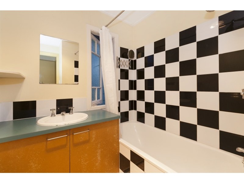 14 Ernest Street, Gaythorne QLD 4051