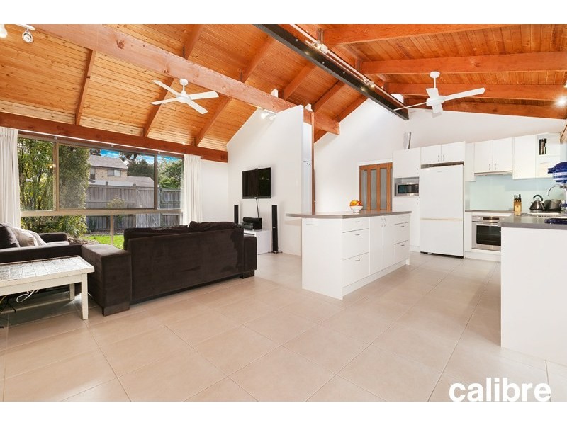 18 Montanus Drive, Bellbowrie QLD 4070