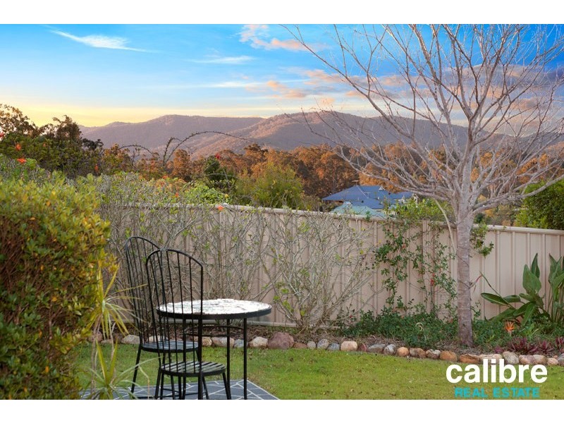 111 Gibson Crescent, Bellbowrie QLD 4070