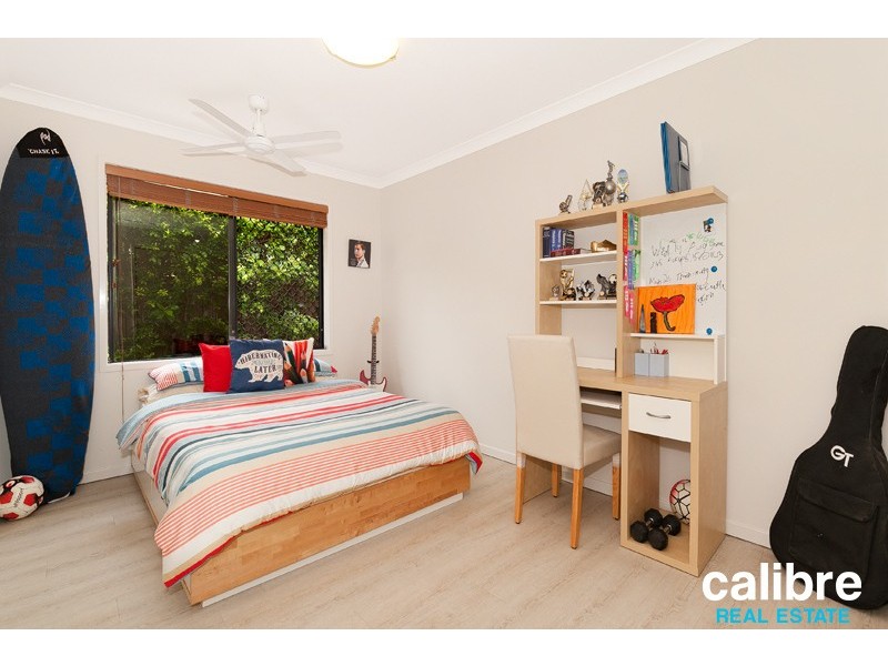 111 Gibson Crescent, Bellbowrie QLD 4070