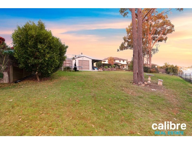 111 Gibson Crescent, Bellbowrie QLD 4070
