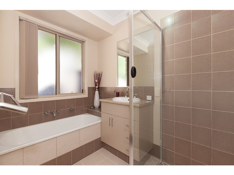 34 Church Road, Bellbowrie QLD 4070