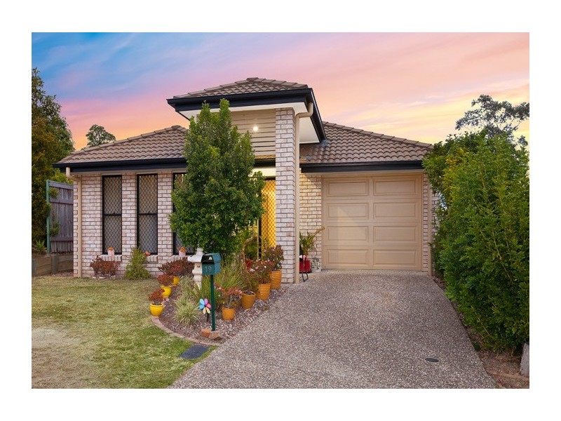 19 Grampian Street, Springfield Lakes QLD 4300