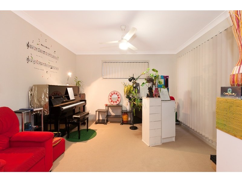 19 Grampian Street, Springfield Lakes QLD 4300