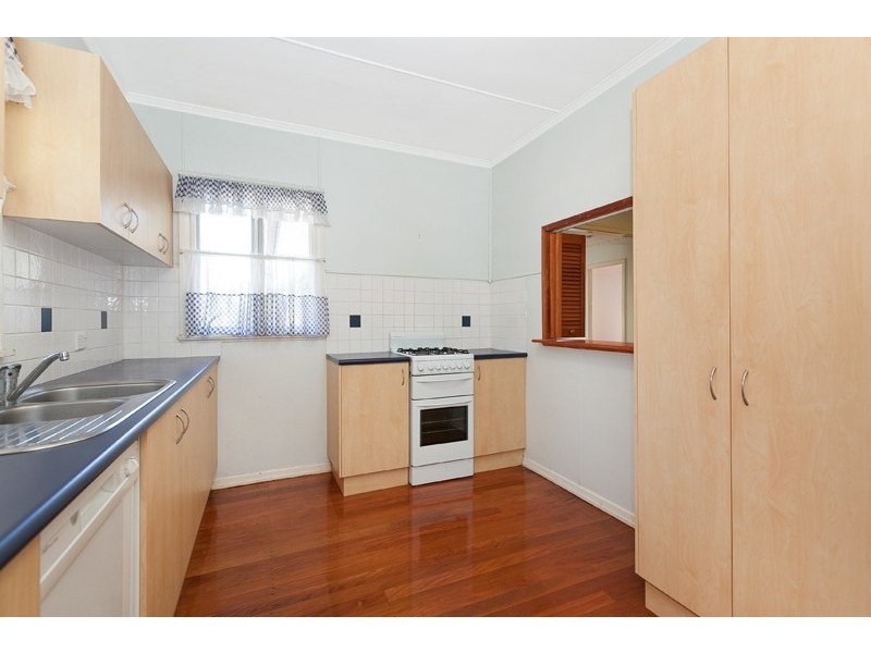 14 Hexham Street, Tarragindi QLD 4121