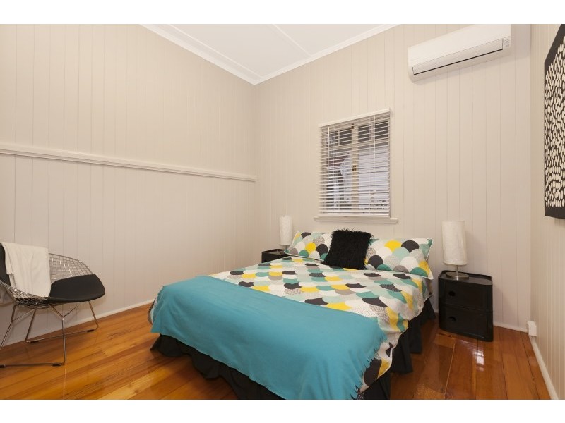 5 Armentieres Street, Kedron QLD 4031