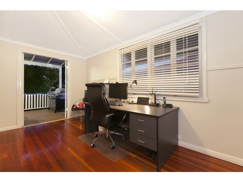 5 Armentieres Street, Kedron QLD 4031