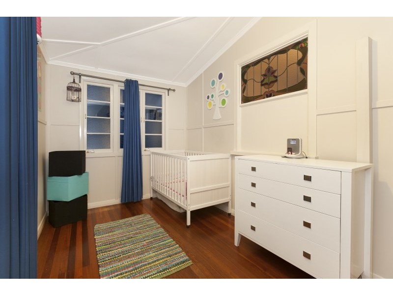 5 Armentieres Street, Kedron QLD 4031