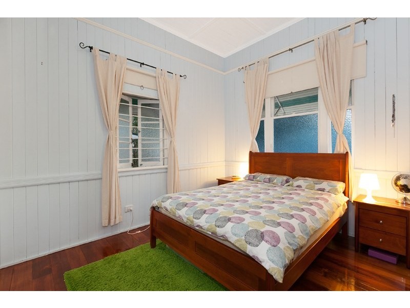 22 Quinn Street, Toowong QLD 4066