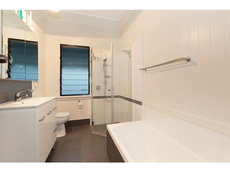 22 Quinn Street, Toowong QLD 4066