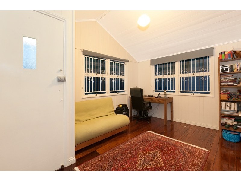 22 Quinn Street, Toowong QLD 4066