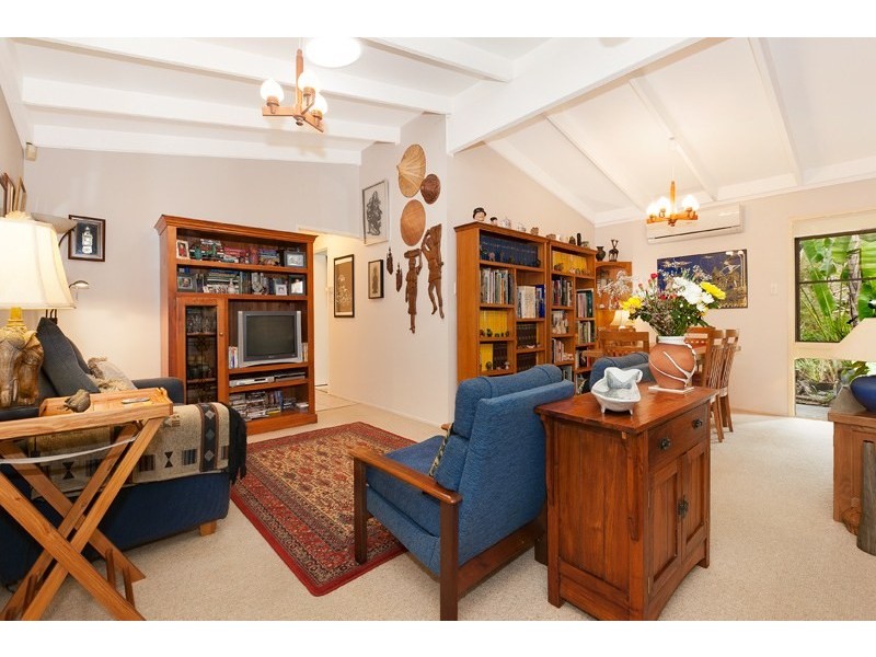 44 Kindra Avenue, Karana Downs QLD 4306