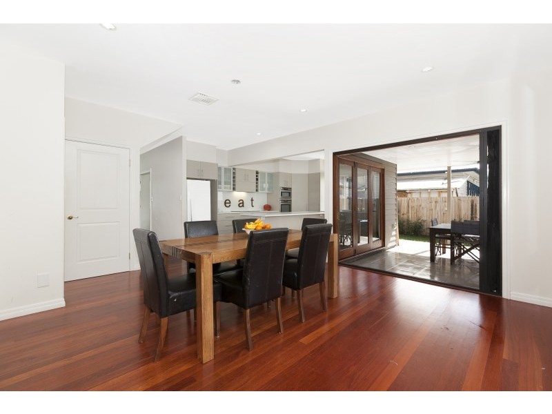 6 Turner Street, Corinda QLD 4075