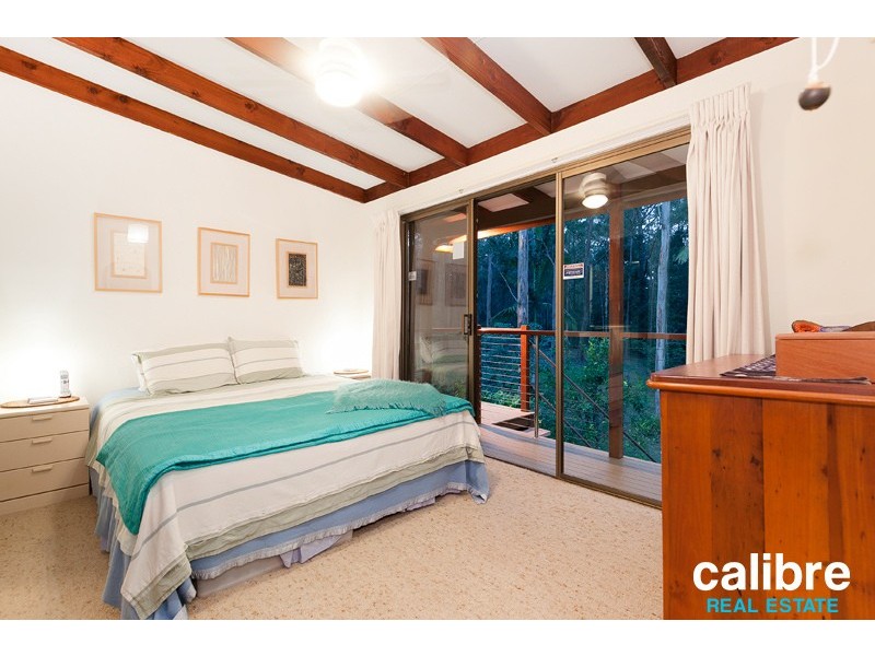 24 Peter Street, Everton Hills QLD 4053