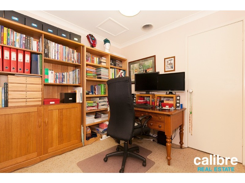 24 Peter Street, Everton Hills QLD 4053