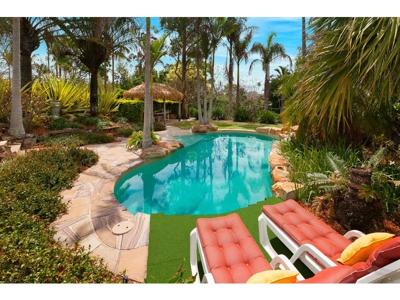 63 Pioneer Crescent, Bellbowrie QLD 4070