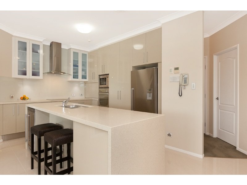 63 Pioneer Crescent, Bellbowrie QLD 4070