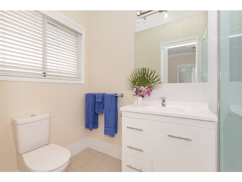 63 Pioneer Crescent, Bellbowrie QLD 4070