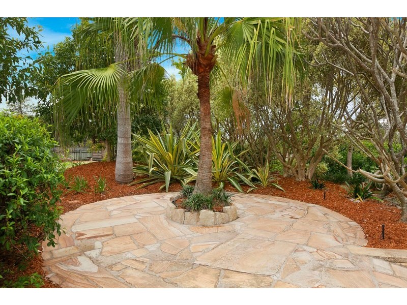 63 Pioneer Crescent, Bellbowrie QLD 4070