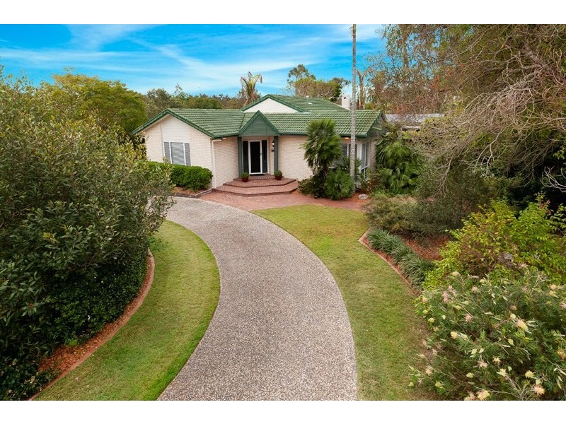 63 Pioneer Crescent, Bellbowrie QLD 4070