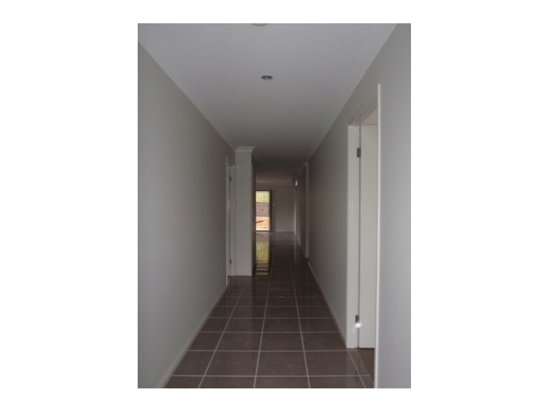 23 Conway Street, Riverview QLD 4303