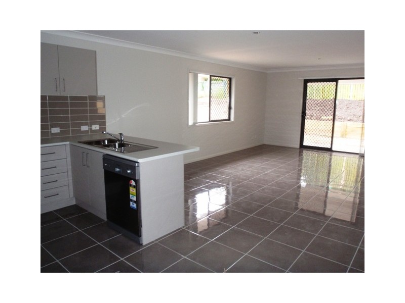 23 Conway Street, Riverview QLD 4303