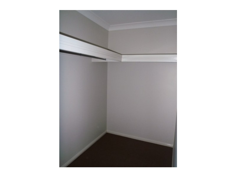 23 Conway Street, Riverview QLD 4303