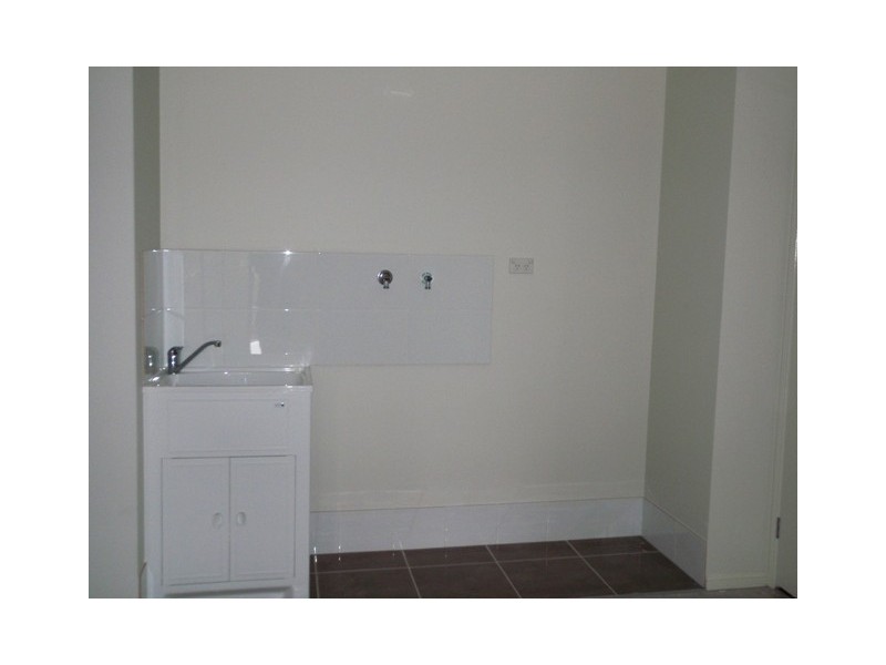 23 Conway Street, Riverview QLD 4303