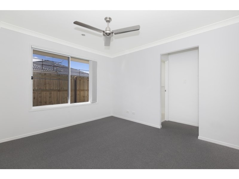 5 Joanne Court, Gleneagle QLD 4285