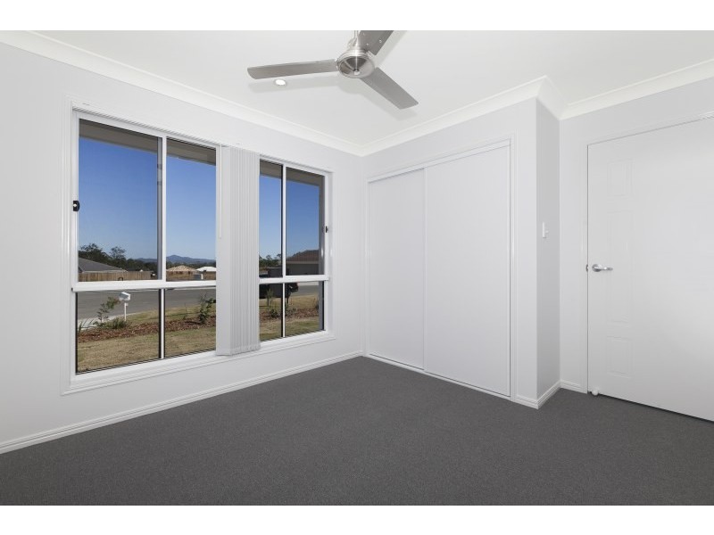 5 Joanne Court, Gleneagle QLD 4285