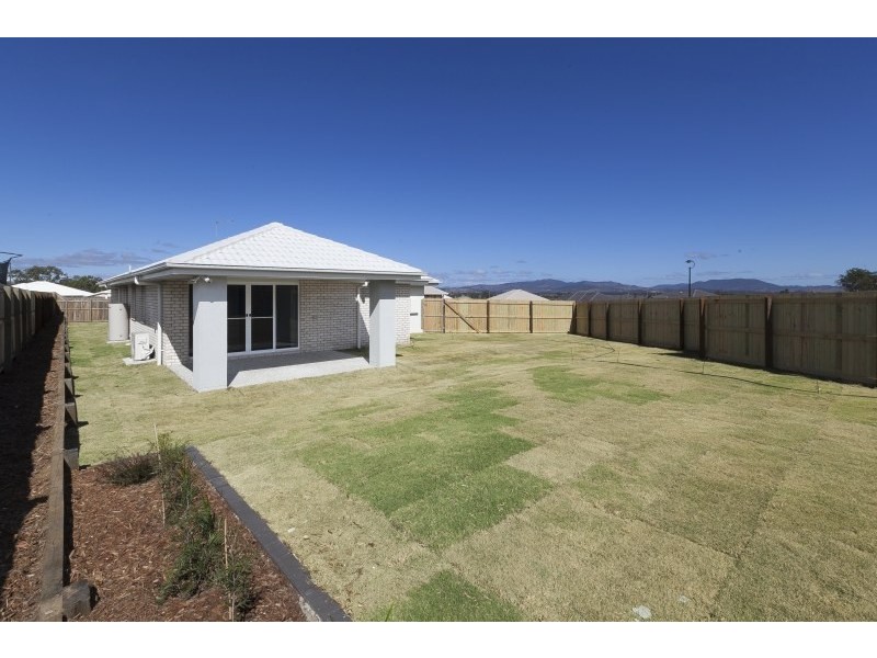 5 Joanne Court, Gleneagle QLD 4285