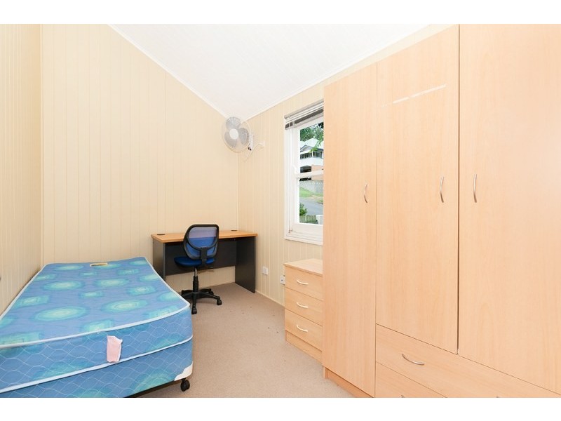 21 Burns Street, Indooroopilly QLD 4068