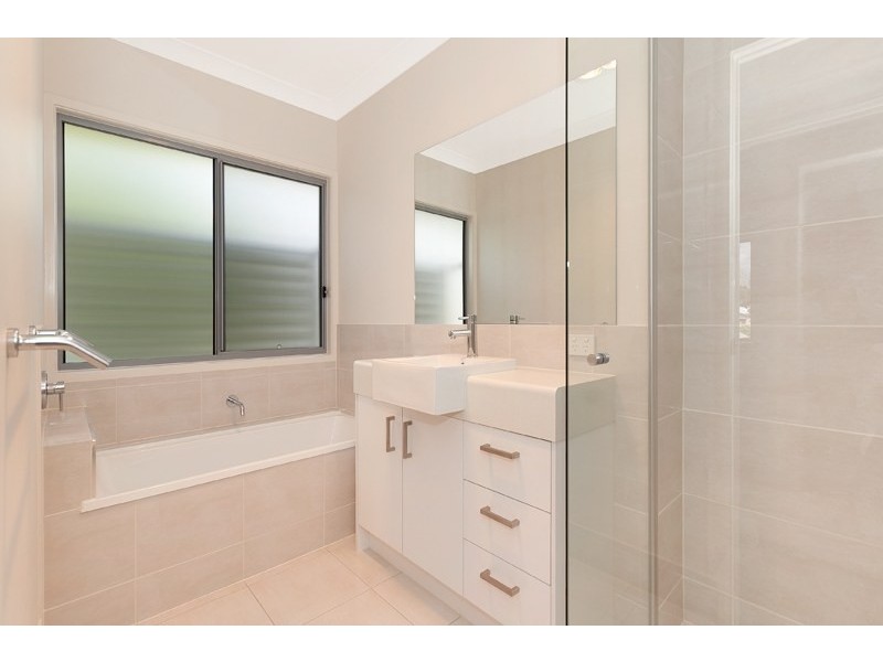 52 Kingfisher Lane, East Brisbane QLD 4169