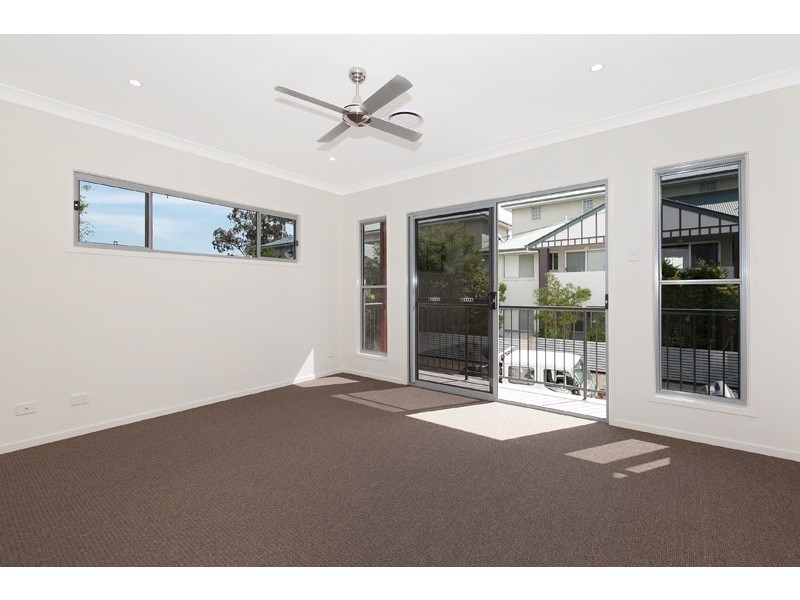 52 Kingfisher Lane, East Brisbane QLD 4169