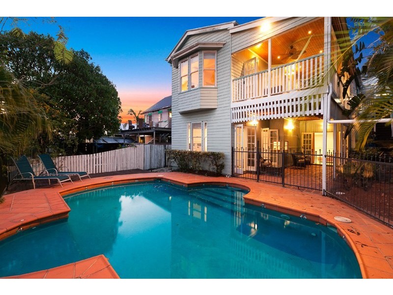 124 Abuklea Street, Newmarket QLD 4051