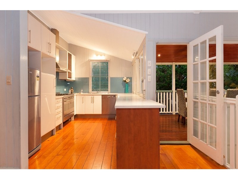 124 Abuklea Street, Newmarket QLD 4051