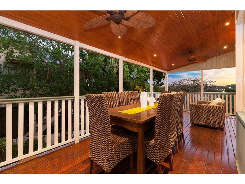 124 Abuklea Street, Newmarket QLD 4051