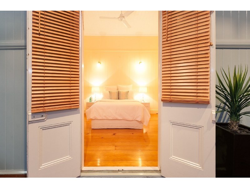 124 Abuklea Street, Newmarket QLD 4051