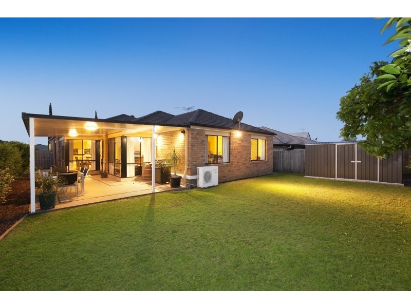 8 Grampion Circuit, North Lakes QLD 4509