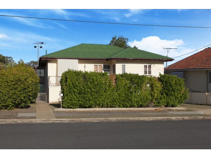 19 Parkdale Street, Kedron QLD 4031