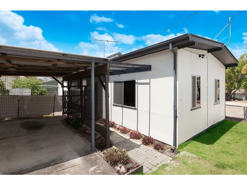 18 Barclay Street, Deagon QLD 4017