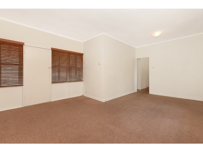 37 White Street, Wavell Heights QLD 4012