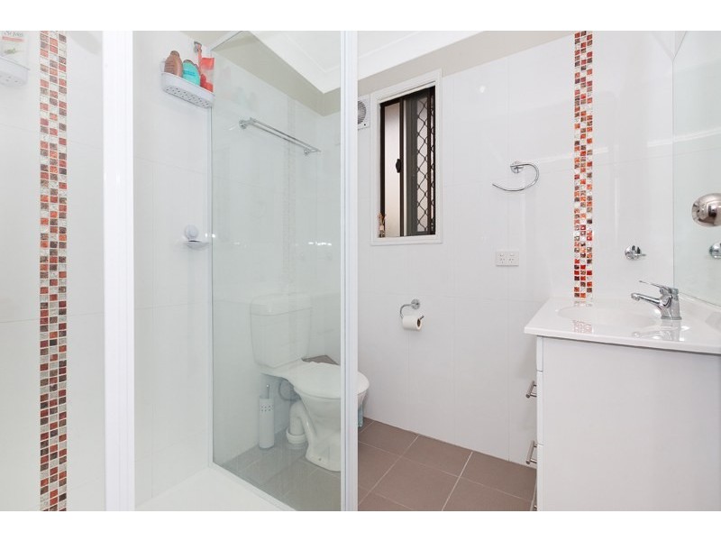 10 Calston Street, Oxley QLD 4075