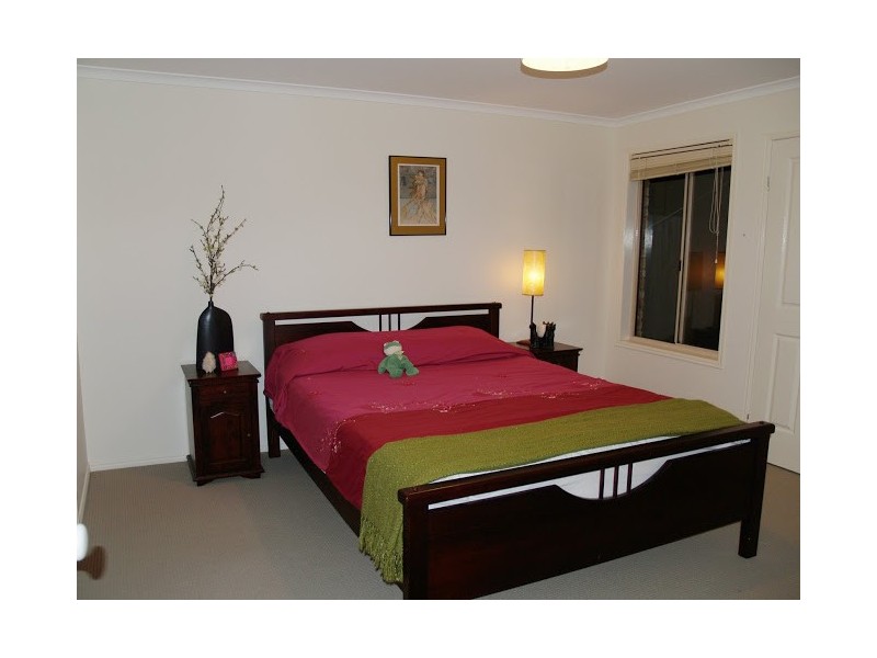 14 Sarah Crescent, Ferny Grove QLD 4055