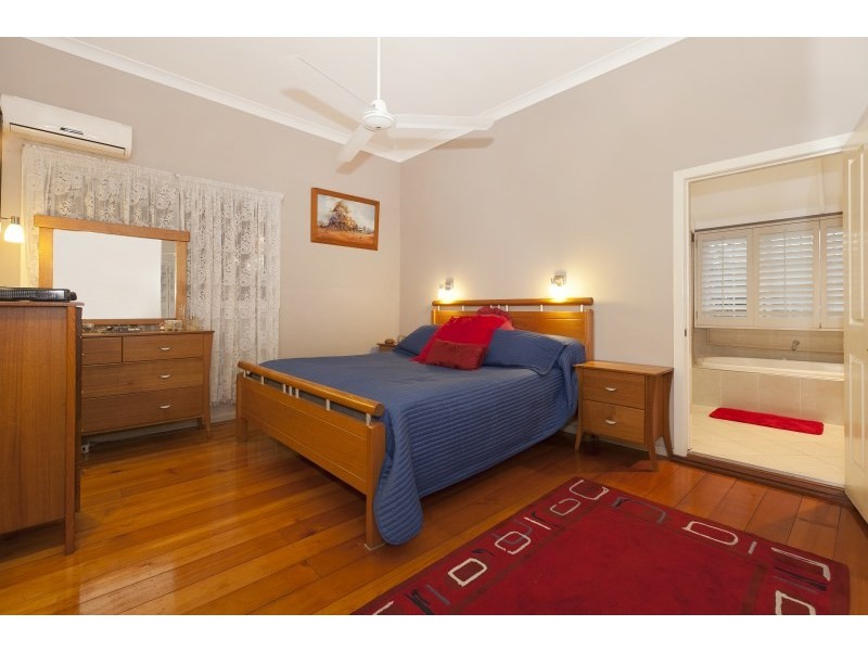 98 Stewart Road, Ashgrove QLD 4060