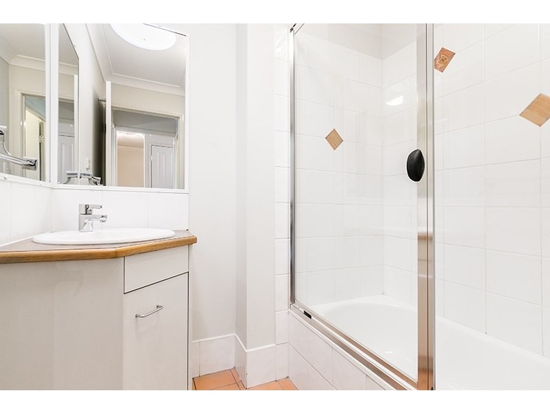 8/21 Riverton Street, Clayfield QLD 4011