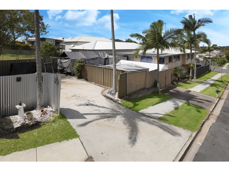 2 Chermside Street, Grange QLD 4051